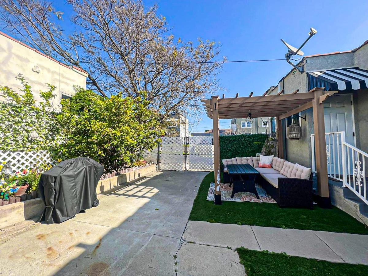 Modern 2-Bedroom Haven In The Heart Of La- Hud-Vp Los Angeles Eksteriør bilde